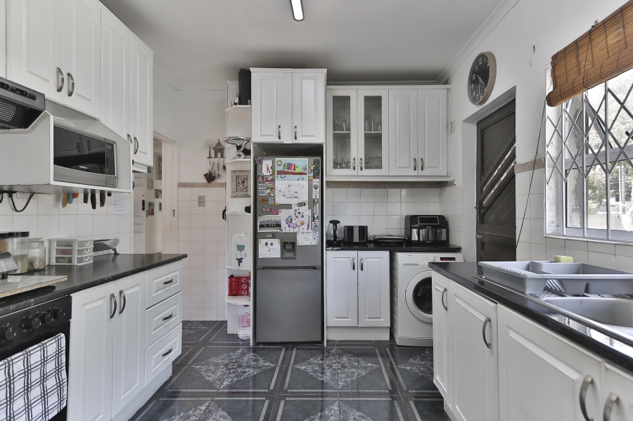 3 Bedroom Property for Sale in Canwick Western Cape